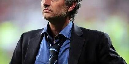 时隔20多年年回归！葡媒：本菲卡和穆帅谈判进展顺利，有望周末上任