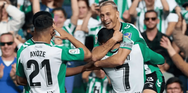 西甲保级与冲欧的生死博弈！贝蒂斯主场残阵迎敌，巴伦西亚客场能否绝境求生？