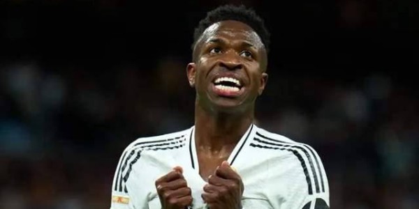 西甲内讧！皇马15亿巨星遭到挑拨：维尼修斯的心理防线受挑战