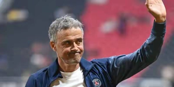 一周丢2冠+落后10分！穆帅怒喷“最好队输了”，四大皆空倒计时？