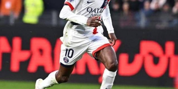 法甲惊天大冷门，大巴黎1-3遭雷恩横扫，将帅内讧曝光，榜首快没了