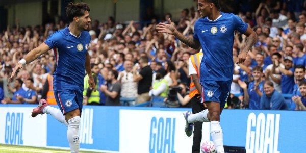 切尔西球迷对布奥纳诺特落选欧冠名单提出疑问