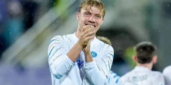 回到意甲便进球！孔蒂：感谢曼联我会帮助霍伊伦成长