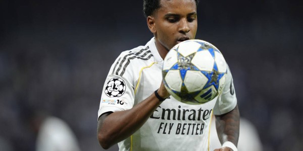 西甲第11轮赛程揭晓：皇马与巴萨主场迎战，谁能拿下关键胜利？