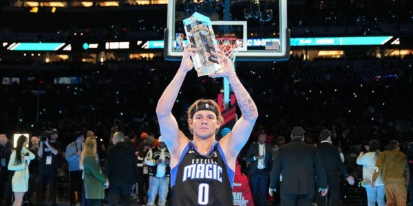 闹着玩？公牛签下3届扣篮王麦克朗 仅3小时后将他裁掉