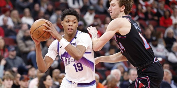 武切维奇35+7+5森萨博空砍43+5 公牛险胜爵士