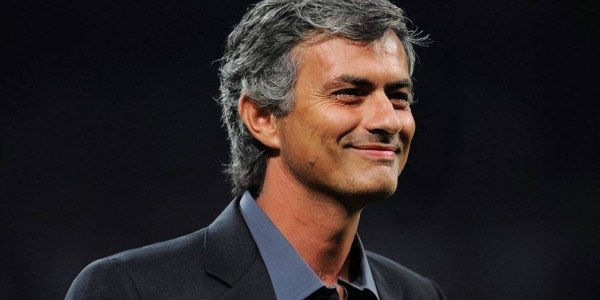 仍坚守防守策略，让穆里尼奥遭遇指责：0-3输球的他“真老了”