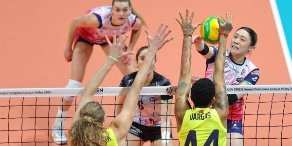 欧冠费内险胜诺瓦拉后MVP小彩娃和赫博茨受访分析比赛得失