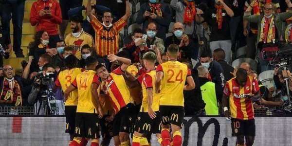 黑店新贵！三年狂揽2.5亿欧元，这支法甲球队转会天花板TOP8全解析