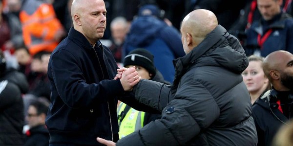 利物浦主帅七轮仅一胜却依然笑对逆境，不满关键红牌判罚引争议