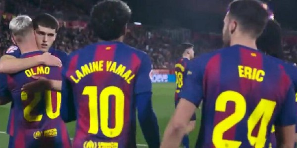 西甲争冠生变：巴萨五轮两败丢榜首，冠军悬念骤增