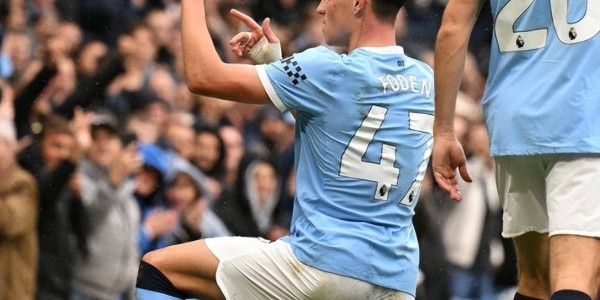 沉睡的帝星复活！瓜迪奥拉赌对了，曼城1亿新援竟是自家娃