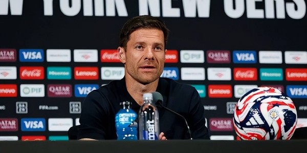 44天踢12场！皇马魔鬼赛程把人当牲口用阿隆索挥舞令旗：全体都有