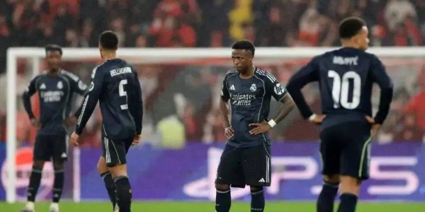 还记得吗，上一支一个月内和皇马三次交手的球队是谁？