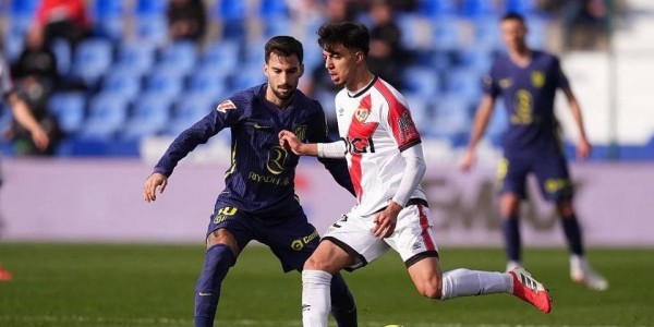 马竞跌宕起伏：4球碾压巴萨后遭遇3球惨败，门神怒斥队友“不够拼命”