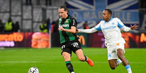 法甲第19轮战罢，榜首易主巴黎圣日耳曼重新掌控争冠主动权