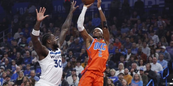 亚历山大40+6+6爱德华兹31分 雷霆擒狼豪取10连胜