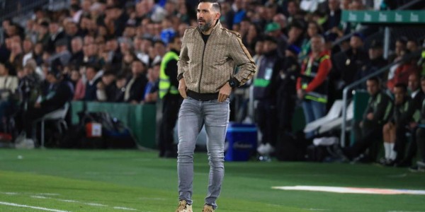 紧急！皇马0-2惨败引发高层震怒，阿隆索命悬一线，曼城大战或成生死战