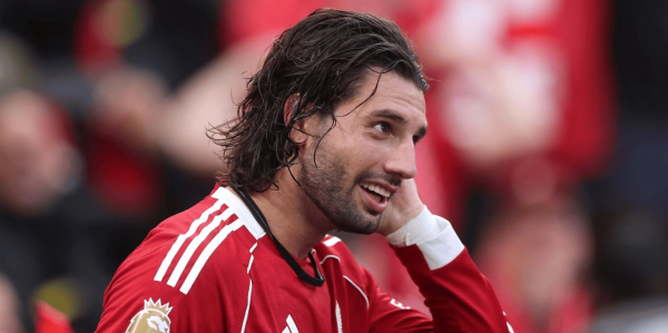 利物浦夺三连胜+破队史纪录 一发现堪比夏窗重磅引援