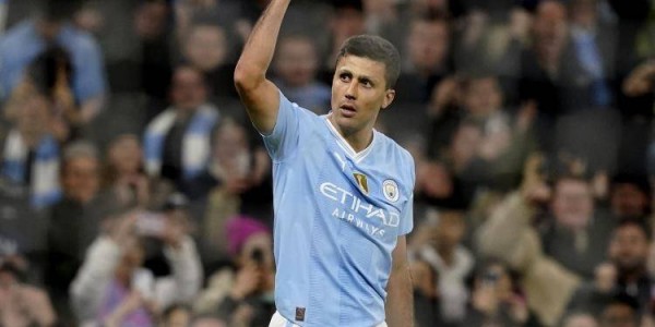 遗憾！曼城新金球先生刚刚复出又遭伤势，9月复出错过开赛季