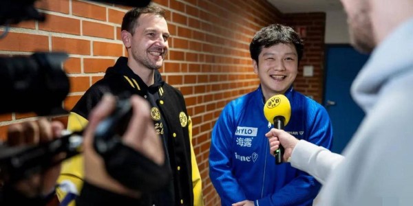 德甲为樊振东3改规则！郝帅直播爆料：蓝色球衣停令首次作废！