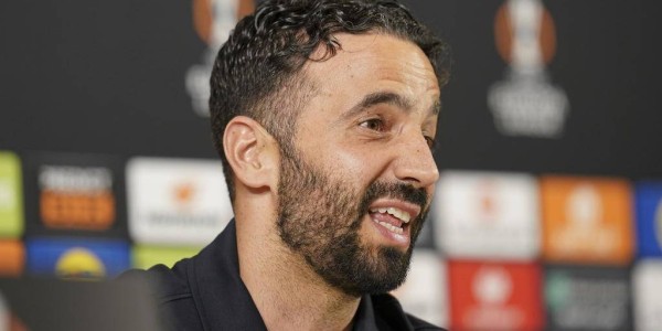 阿莫林谈拉爵的支持：曼联管理层知道实现目标需要时间