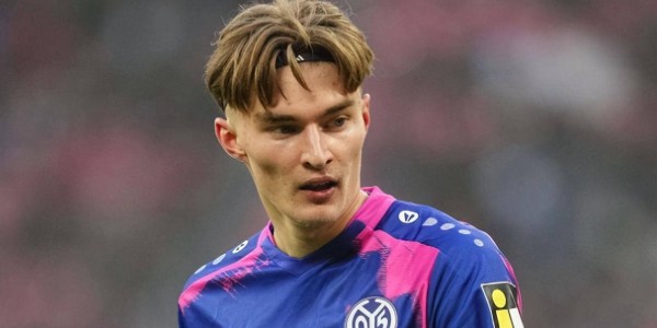 18岁波兰后防天才闪耀德甲，引发6大欧洲豪门激烈争夺