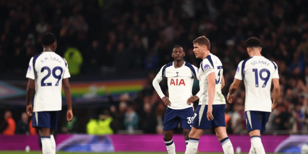 真神奇！热刺冲击欧冠+英冠，创造了一堆纪录