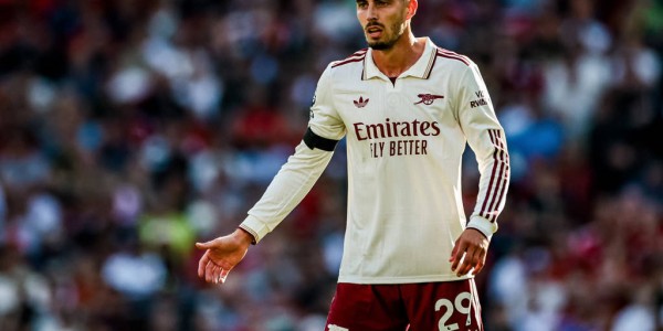 哈弗茨伤情堪忧，阿森西奥未来不明：转会窗口的动荡与战术调整