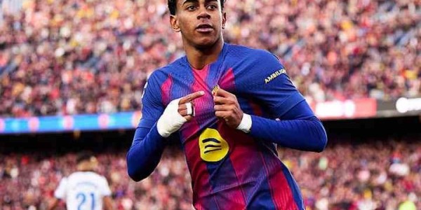 SI评选当今足坛25佳右边锋：18岁天才登顶，梅西仅第6