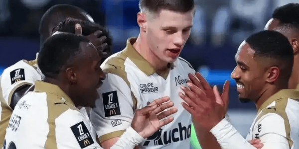 5-0此战改写法甲榜首：这匹黑马凭何把大巴黎挤下去？