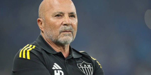 孔蒂的传奇：意甲550分里程碑与战术智慧的完美结合