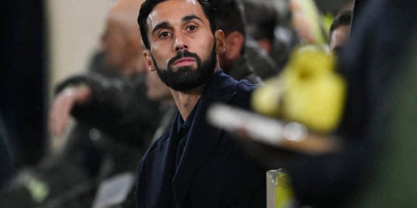 阿尔韦罗亚危机浮现，皇马高层开始动摇