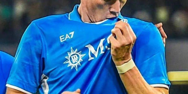 麦克托米内回应重返曼联传闻，拉爵分成愿望破灭！小麦再获一殊荣