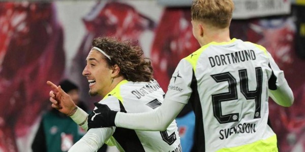 一场2-2，上演补时绝平，德甲第二掉链子，被拜仁甩开，争冠难了