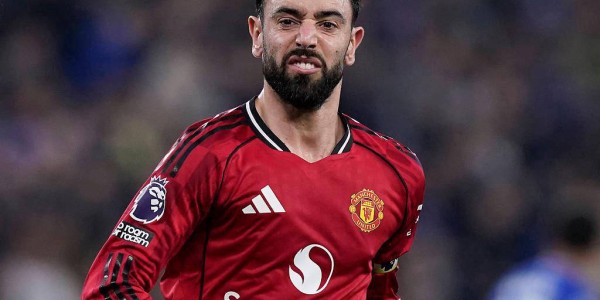 卡里克6轮狂揽16分转正成定局，B费与梅努确定留队，曼联阵容迎来稳定期