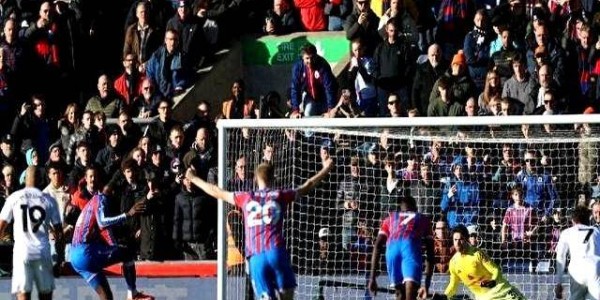 马特塔重罚点球引争议，新规导致曼联率先失分