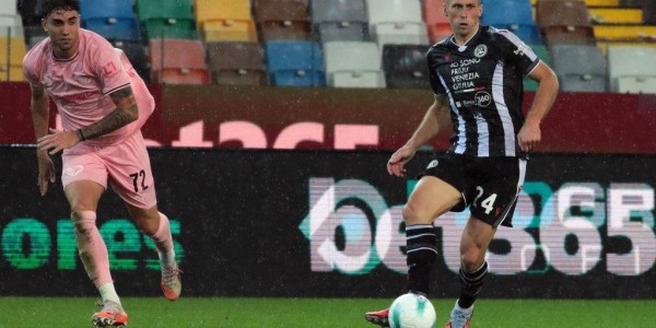 那不勒斯续约安古伊萨：从意甲冠军到未来的中场核心，他的价值在哪里？