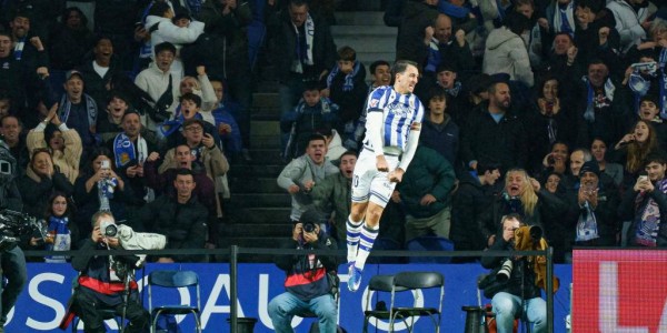 巴萨3-0完胜重返榜首！西甲争冠进入白热化，与皇马仅差1分