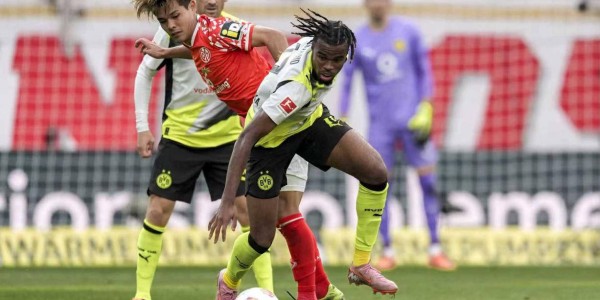 多特蒙德保持不败领跑德甲，科瓦奇强调专注