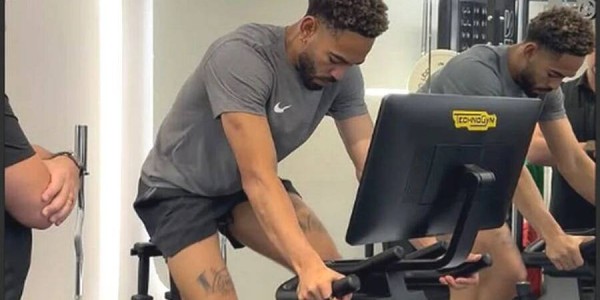 库尼亚出战曼联德比机会大增，已可骑单车！红魔曼城人员此消彼长