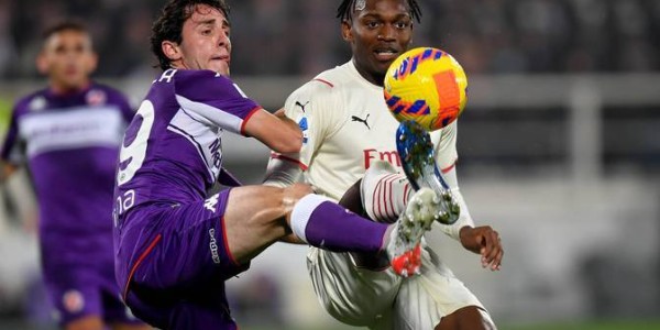 AC米兰主场迎战佛罗伦萨，胜负天平向谁倾斜？