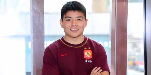 徐彬租借加盟巴恩斯利被终止，狼队有望直接让其英超首秀提前登场