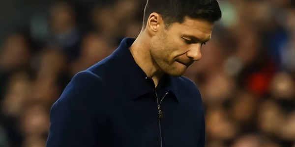 阿隆索帅位堪忧，两大潜在继任者浮出水面，齐达内和渣叔谁更适合？