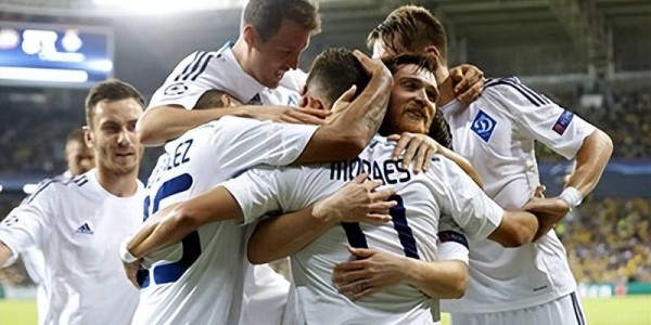 DeepSeek评欧洲五大联赛之外历史最强十支球队：阿贾克斯强势登顶