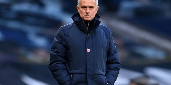 穆里尼奥下课！无缘欧冠资格赛正赛，或将转投美职联