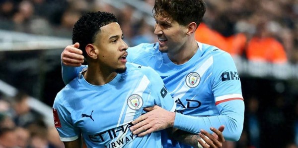 足总杯曼城3-1纽卡，轮换阵容逆转取胜进八强，魔鬼赛程迎考验