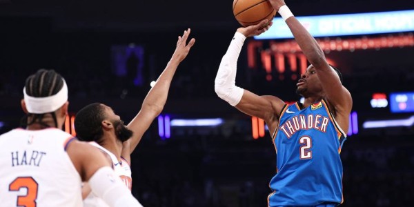 历史近在眼前！亚历山大连续124场20+ 距登顶只差3场