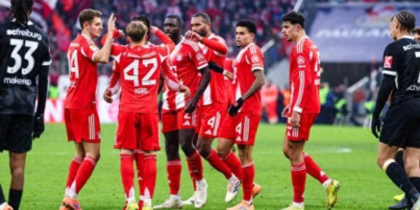 拜仁神奇大逆转！跨季20战不败，434天领跑德甲，连刷8纪录