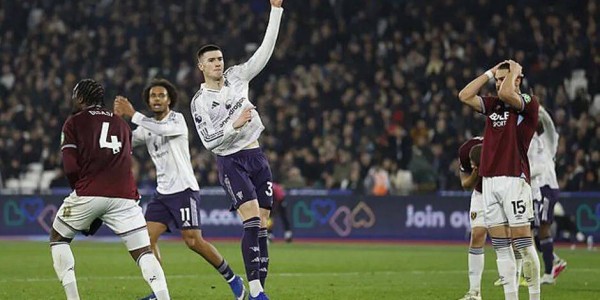 5场3次绝杀逼出最强红魔：卡里克这盘棋，让曼联终于找回了魂